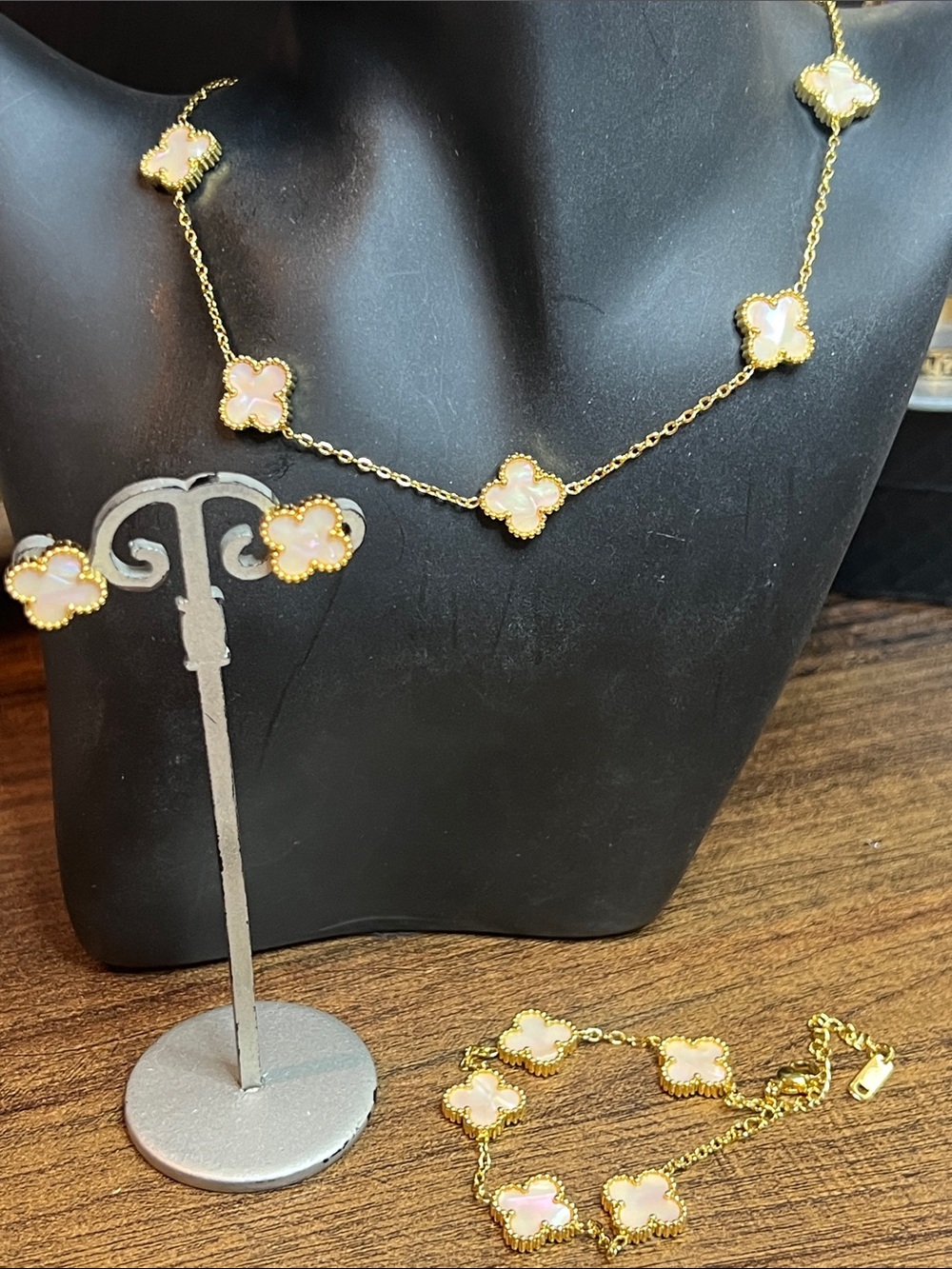 Stainless SteelGold Clover Pink Mother-of-Pearl Necklace, Bracelet & Earring Set